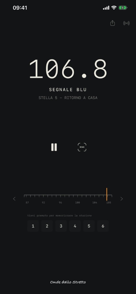 L'app Onde dallo Stretto — réglée sur 106.8 FM, SEGNALE BLU